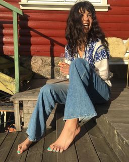 Maria Mena feet photo 13