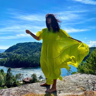 Maria Mena feet photo 7
