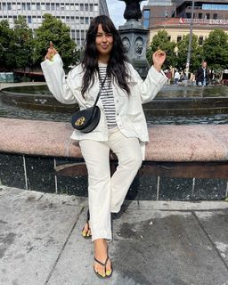Maria Mena feet photo 14