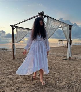 Maria Mena feet photo 11