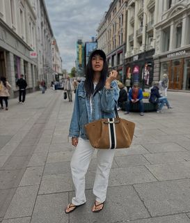 Maria Mena feet photo 15