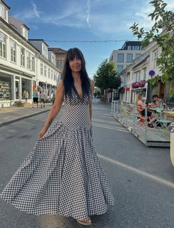 Maria Mena feet photo 9