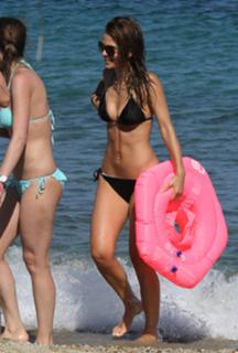 Maria Menounos feet photo thumbnail