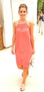 Maria Menounos feet photo thumbnail