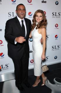 Maria Menounos feet photo thumbnail