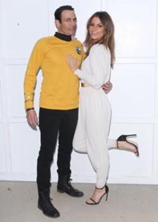 Maria Menounos feet photo thumbnail