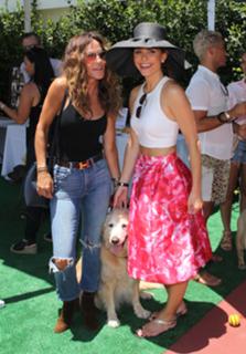 Maria Menounos feet photo thumbnail