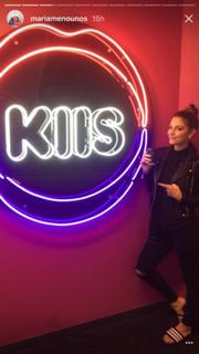 Maria Menounos feet photo thumbnail