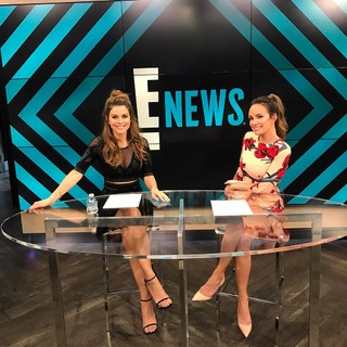 Maria Menounos feet photo thumbnail