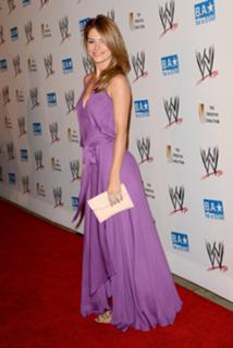 Maria Menounos feet photo thumbnail