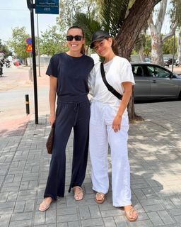 Maria Menounos feet photo thumbnail