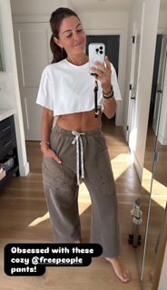 Maria Menounos feet photo thumbnail