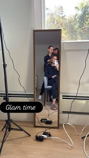 Maria Menounos feet photo thumbnail