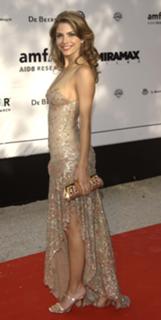 Maria Menounos feet photo thumbnail