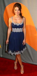 Maria Menounos feet photo thumbnail