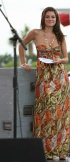 Maria Menounos feet photo thumbnail