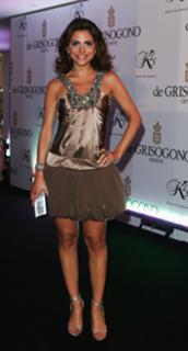 Maria Menounos feet photo thumbnail