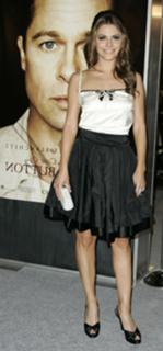 Maria Menounos feet photo thumbnail