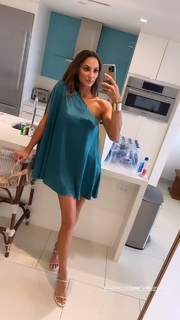 Maria Montgomery feet photo 2
