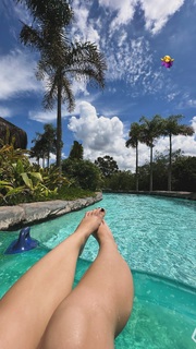 Maria Nicolly feet photo thumbnail