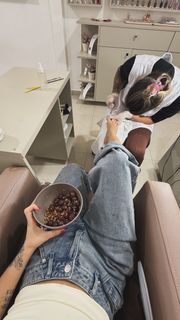 Maria Nicolly feet photo 4