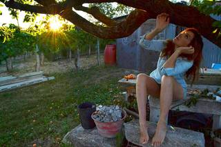 Maria Pia Calzone feet photo 11
