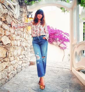 Maria Pia Calzone feet photo 4