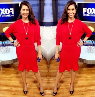 Maria Quiban feet photo thumbnail