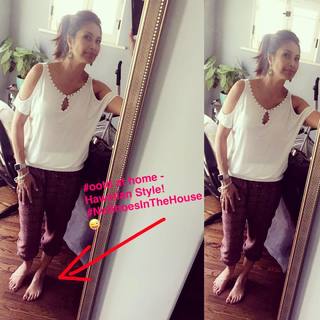 Maria Quiban feet photo thumbnail