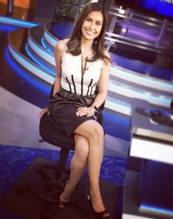 Maria Quiban feet photo thumbnail