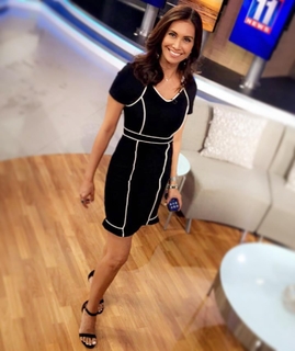 Maria Quiban feet photo thumbnail