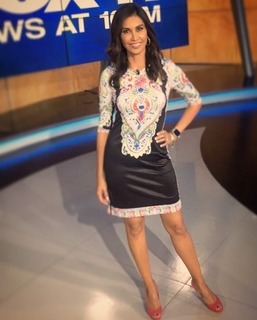 Maria Quiban feet photo thumbnail