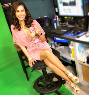 Maria Quiban feet photo thumbnail