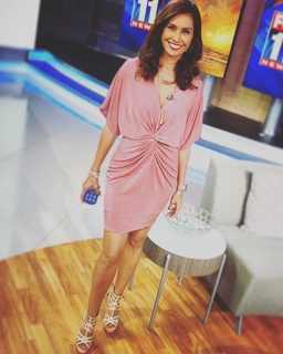 Maria Quiban feet photo thumbnail