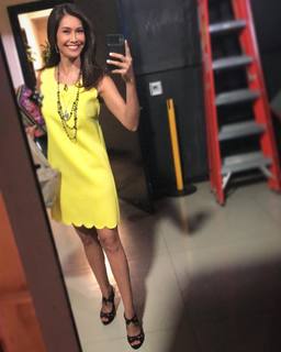 Maria Quiban feet photo thumbnail