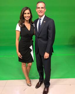 Maria Quiban feet photo thumbnail