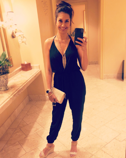 Maria Quiban feet photo thumbnail