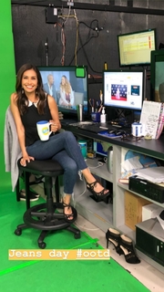 Maria Quiban feet photo thumbnail