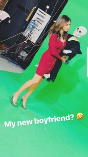 Maria Quiban feet photo thumbnail