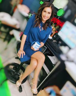 Maria Quiban feet photo thumbnail