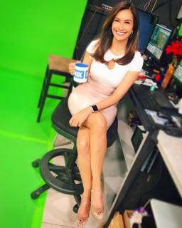 Maria Quiban feet photo thumbnail