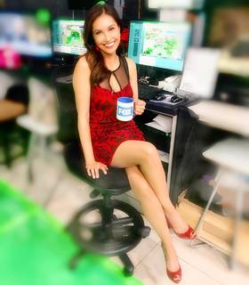 Maria Quiban feet photo thumbnail