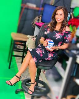 Maria Quiban feet photo thumbnail