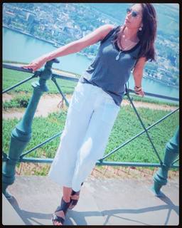 Maria Quiban feet photo thumbnail