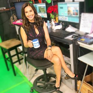 Maria Quiban feet photo thumbnail