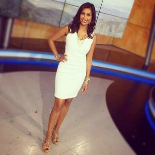 Maria Quiban feet photo thumbnail