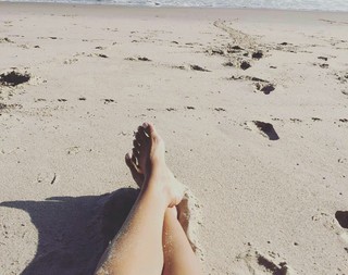 Maria Quiban feet photo thumbnail