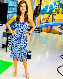 Maria Quiban feet photo thumbnail