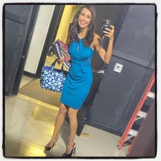 Maria Quiban feet photo thumbnail