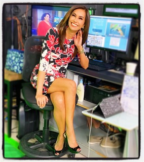 Maria Quiban feet photo thumbnail